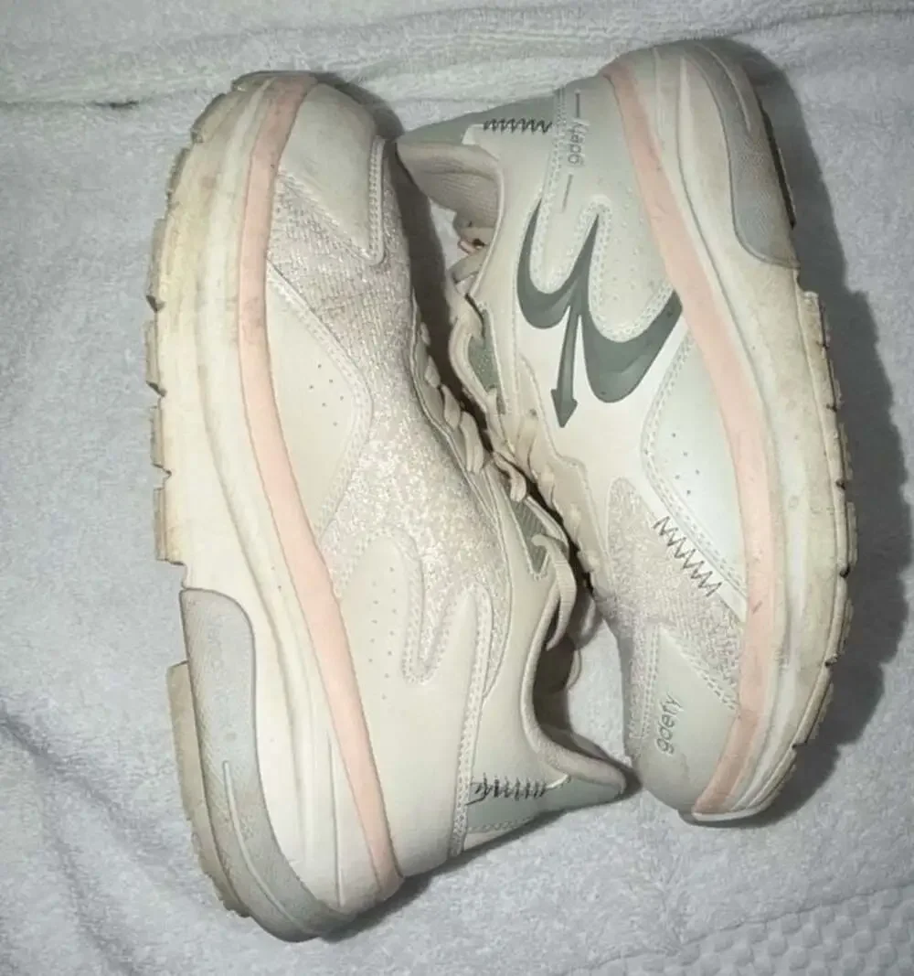 Gravity Defyer Women's G-Defy Energiya Gray & Pink Athletic Shoes Size 8.5
